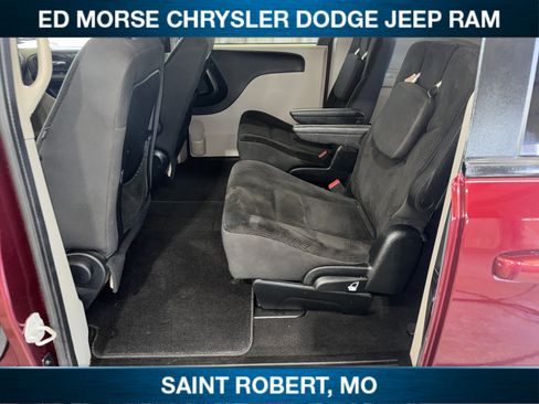 Used 2018 Dodge Grand Caravan SE w/ UConnect Hands-Free Group FWD image 21