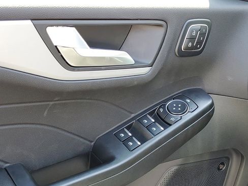 New 2025 Ford Escape SE w/ PHEV Premium Package image 23