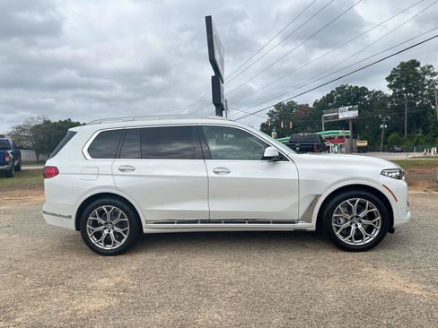 Used 2019 BMW X7 xDrive40i w/ Premium Package AWD/4WD image 22