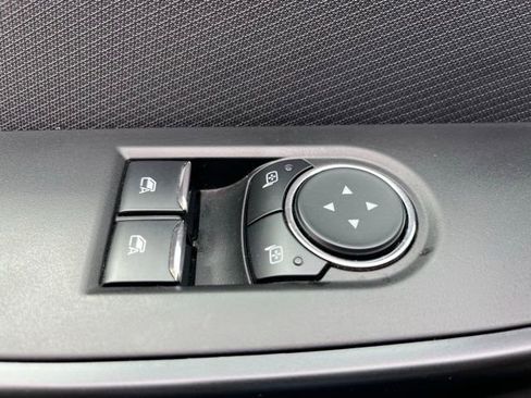 Used 2024 Ford F150 XL image 11