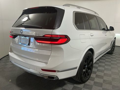 Certified 2023 BMW X7 xDrive40i w/ Premium Package image 5