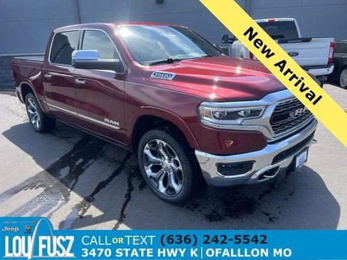 Used 2019 RAM 1500 Limited AWD/4WD image 1