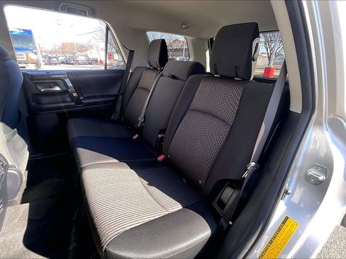 Used 2018 Toyota 4Runner TRD Off-Road image 30