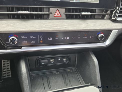 Certified 2024 Kia Sportage X-Pro AWD/4WD image 25
