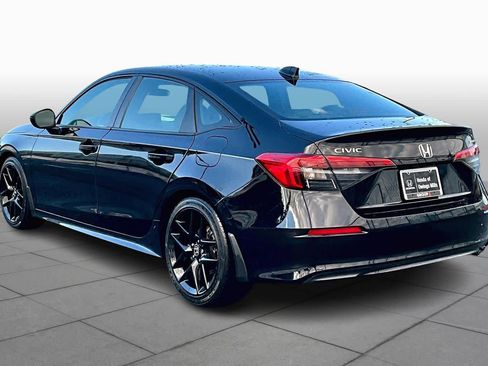 Used 2023 Honda Civic Sport image 9