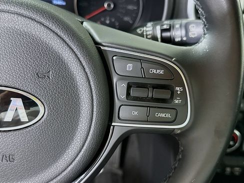 Used 2018 Kia Sportage EX AWD/4WD image 21