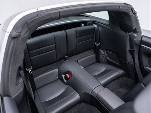 Used 2024 Porsche 911 Targa 4S w/ Premium Package image 37