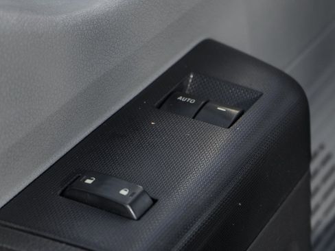 Used 2012 Ford F550 2WD Regular Cab Super Duty w/ PWR Equipment Group image 19