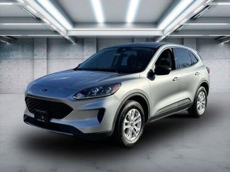 Used 2022 Ford Escape SE w/ Convenience Package image 1
