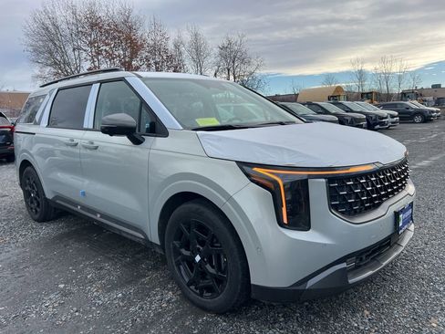 New 2026 Kia Carnival SX w/ SX Dark Edition Package FWD image 5