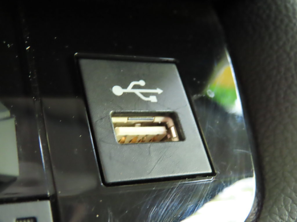 Used 2024 Toyota Tundra Limited AWD/4WD image 10