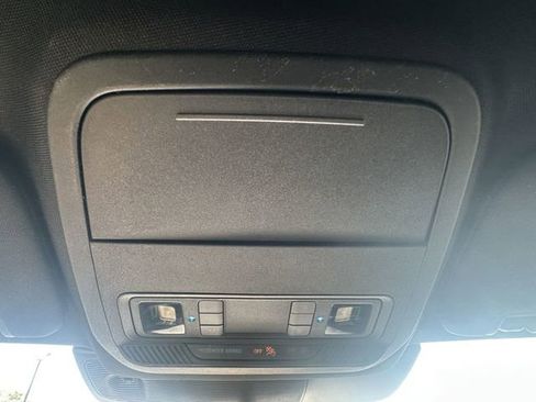 Used 2024 Ford Explorer ST-Line w/ Class IV Trailer Tow Package image 30