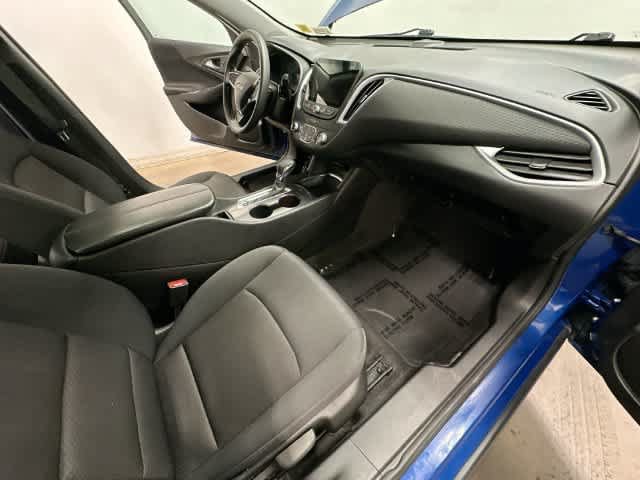 Used 2023 Chevrolet Malibu LT FWD image 22