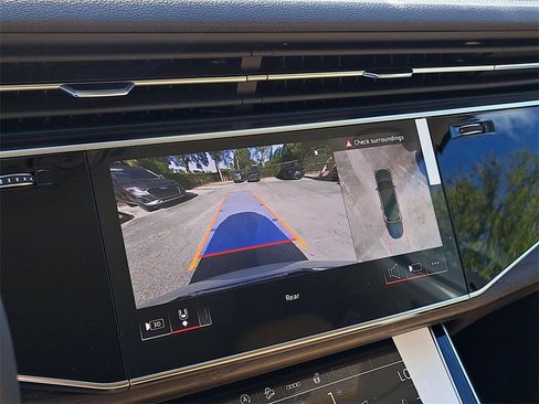 New 2026 Audi Q7 3.0T Premium Plus image 13