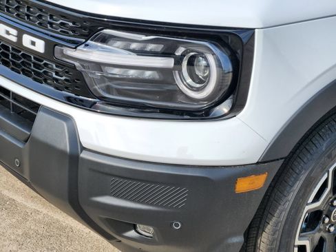 New 2026 Ford Bronco Sport Outer Banks w/ Outer Banks Tech Package+ AWD/4WD image 10