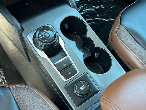 Certified 2025 Ford Bronco Sport Outer Banks w/ Outer Banks Tech Package+ image 19