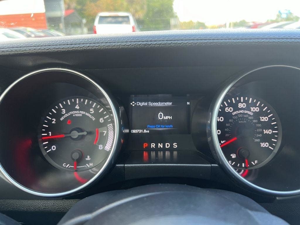 Used 2018 Ford Mustang Premium RWD image 13