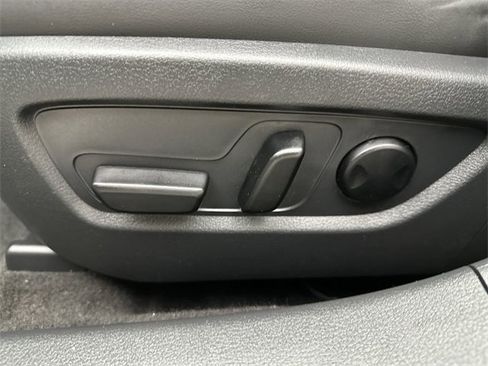 Certified 2025 MAZDA CX-30 2.5 Turbo w/ Premium Package image 12