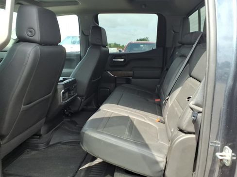 Used 2021 GMC Sierra 1500 Denali w/ Technology Package AWD/4WD image 9