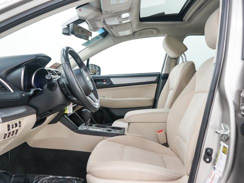 Used 2019 Subaru Outback 2.5i Premium w/ Popular Package #2 AWD/4WD image 22