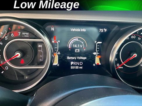 Used 2019 Jeep Wrangler Unlimited Rubicon AWD/4WD image 2