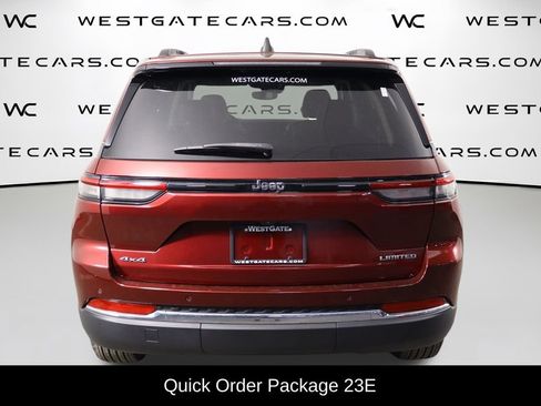 Used 2023 Jeep Grand Cherokee Limited AWD/4WD image 4
