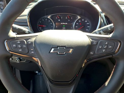 Certified 2023 Chevrolet Equinox RS image 12