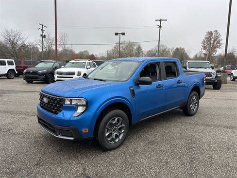 New 2025 Ford Maverick XLT image 2