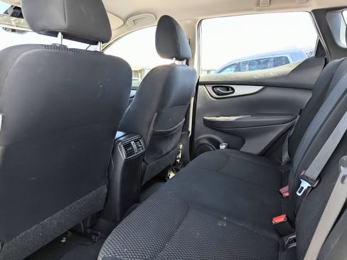 Used 2020 Nissan Rogue Sport S FWD image 28