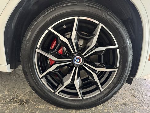 Used 2023 BMW X4 M40i w/ Premium Package image 29