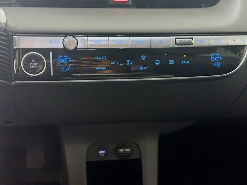 Used 2024 Hyundai Ioniq 5 SEL RWD image 23