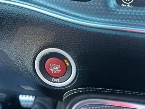 Used 2017 Dodge Challenger SRT Hellcat image 26