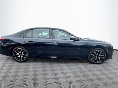 Used 2024 BMW 740i xDrive 740i xDrive w/ Premium Package 2 image 5