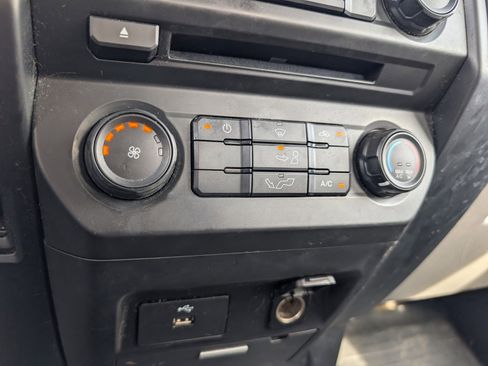 Used 2016 Ford F150 XL w/ Equipment Group 101A Mid image 8