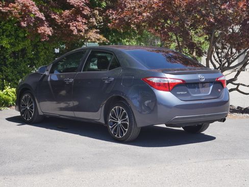 Used 2016 Toyota Corolla S FWD image 18