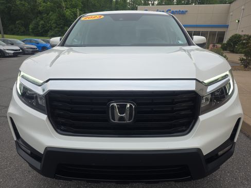 Used 2023 Honda Ridgeline RTL-E image 2