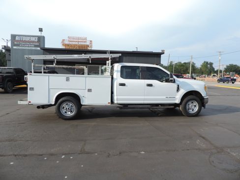 Used 2017 Ford F350 XL w/ Power Equipment Group image 3