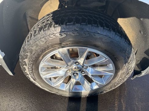 Used 2020 Chevrolet Silverado 1500 LTZ w/ LTZ Plus Package image 13