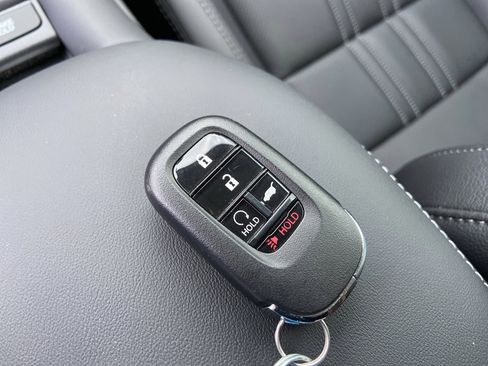 New 2026 Honda HR-V EX-L image 40