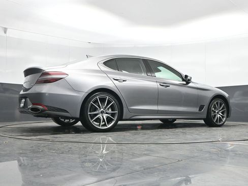 Used 2025 Genesis G70 2.5T image 44