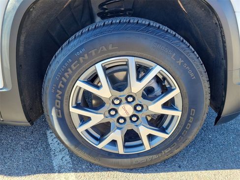 Certified 2023 GMC Acadia SLT image 20