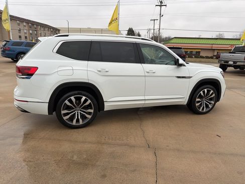 Used 2023 Volkswagen Atlas SEL Premium AWD/4WD image 9