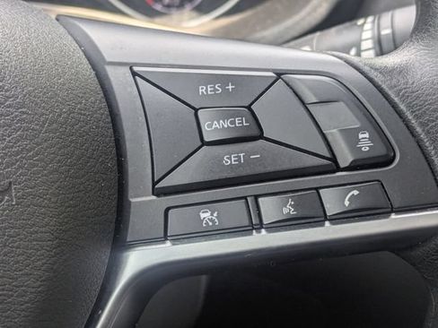 Used 2024 Nissan Sentra SV FWD image 26