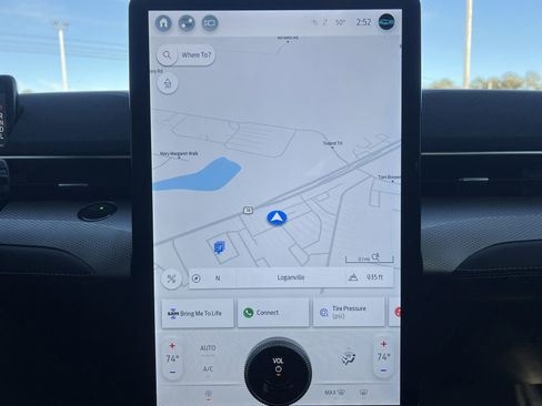 Used 2023 Ford Mustang Mach-E Select image 8