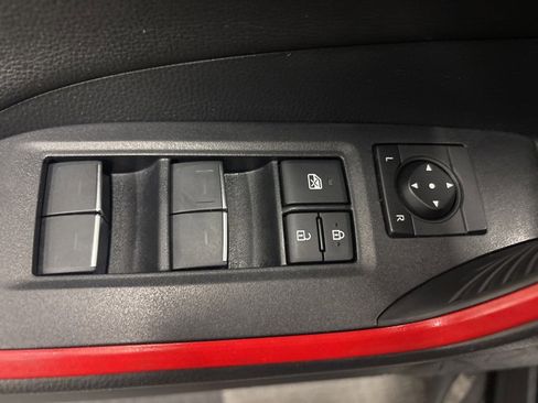 Used 2022 Toyota RAV4 XSE image 15