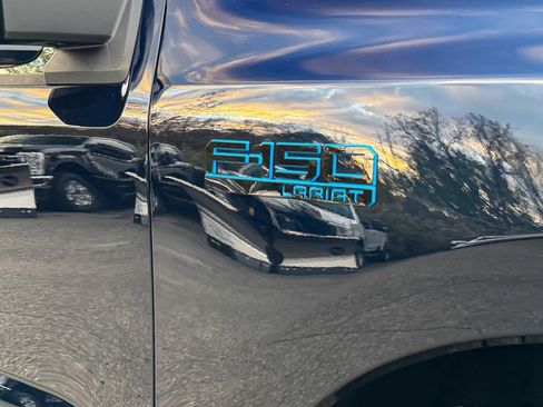 New 2025 Ford F150 Lightning Lariat image 9