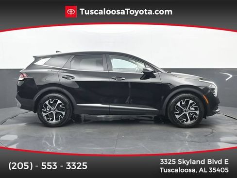 Used 2024 Kia Sportage EX FWD image 1