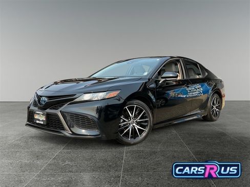 Used 2023 Toyota Camry SE FWD image 23