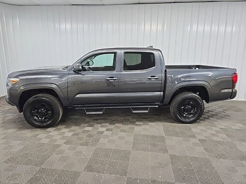 Used 2023 Toyota Tacoma SR image 5
