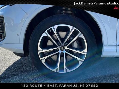 New 2026 Audi Q7 3.0T Premium AWD/4WD image 11